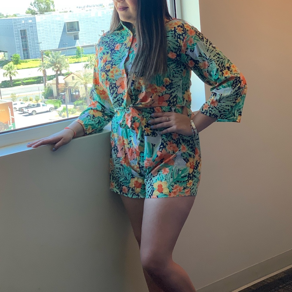 Two piece tropical set